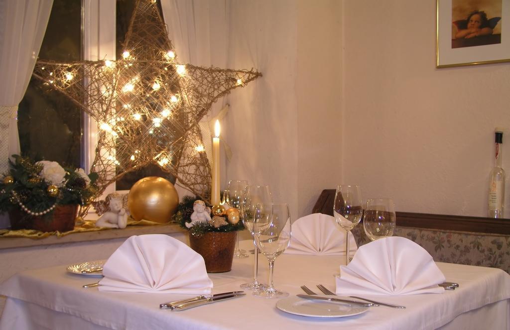 Hotel Unstruttal Freyburg Ngoại thất bức ảnh